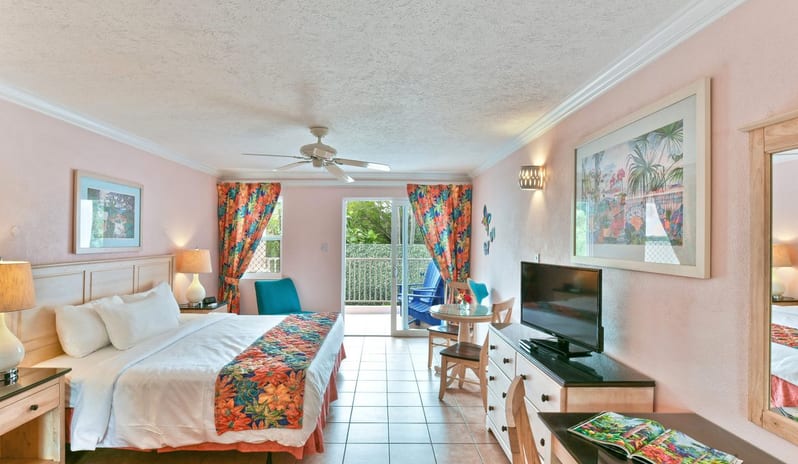 Butterfly Beach Hotel Barbados - Superior Studio Pool View (6)